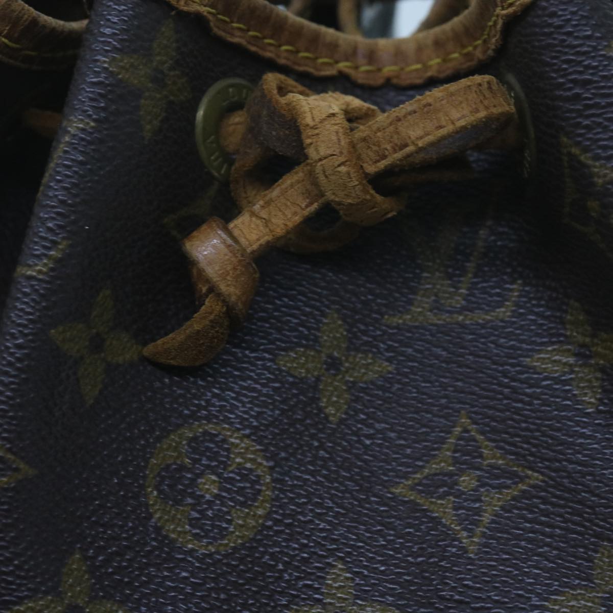 LOUIS VUITTON Monogram Petit Noe Shoulder Bag M42226 LV Auth 61042