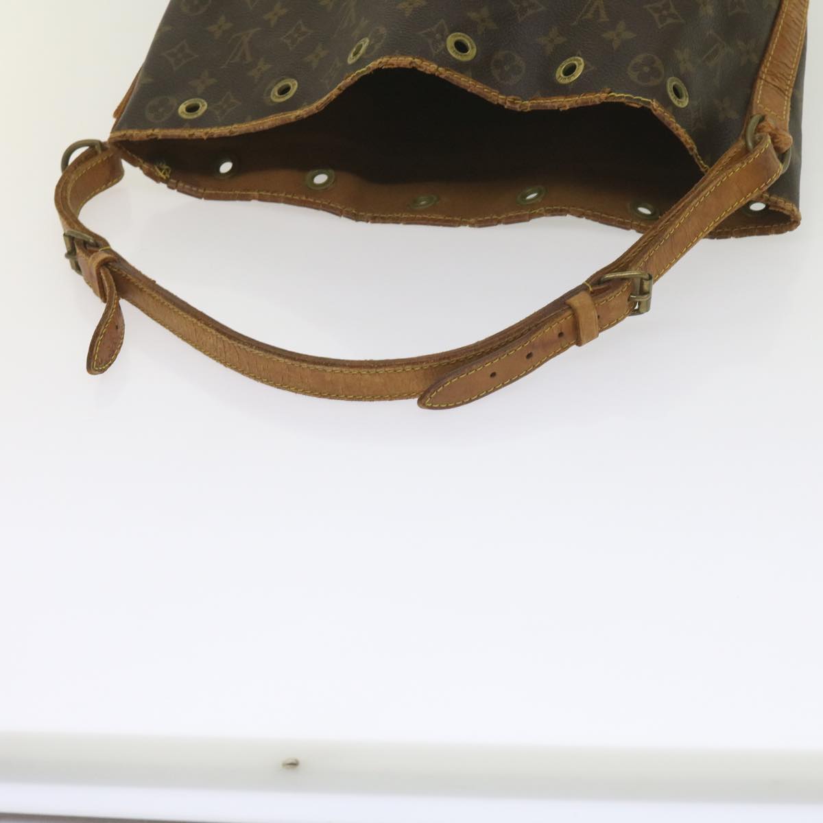 LOUIS VUITTON Monogram Noe Shoulder Bag M42224 LV Auth 61125