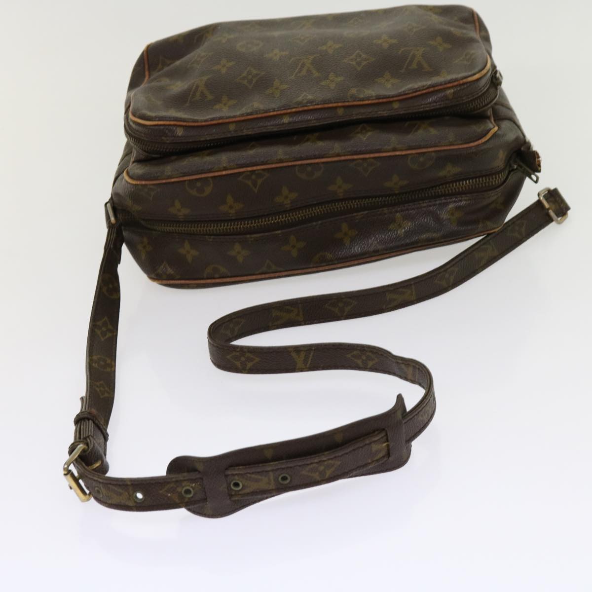 LOUIS VUITTON Monogram Clutch Bag Shoulder Bag 2Set LV Auth 61134