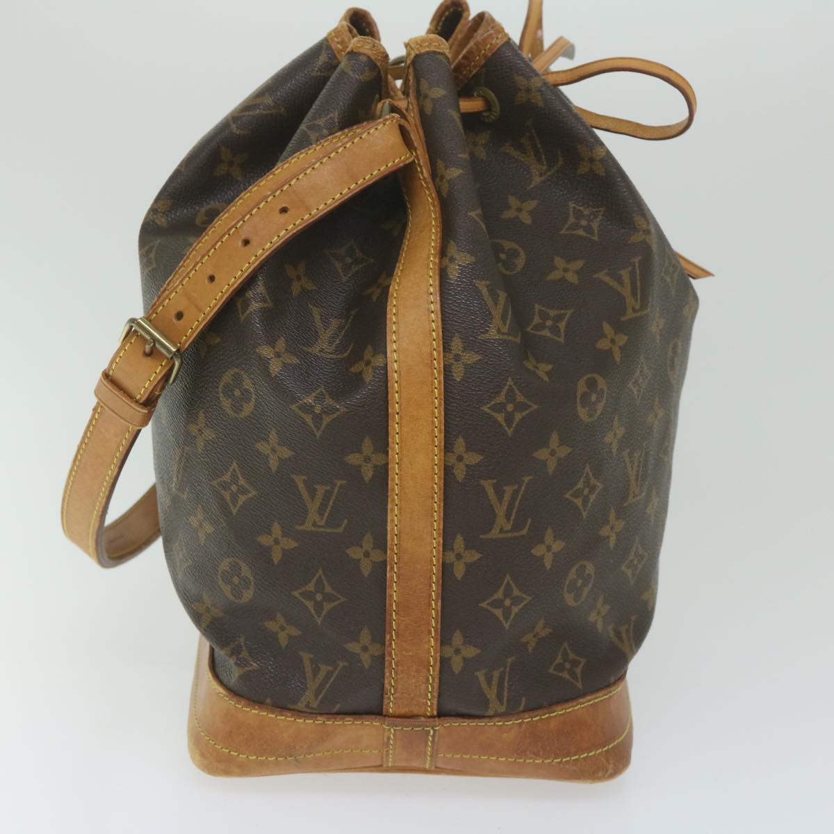 LOUIS VUITTON Monogram Noe Shoulder Bag M42224 LV Auth 61228