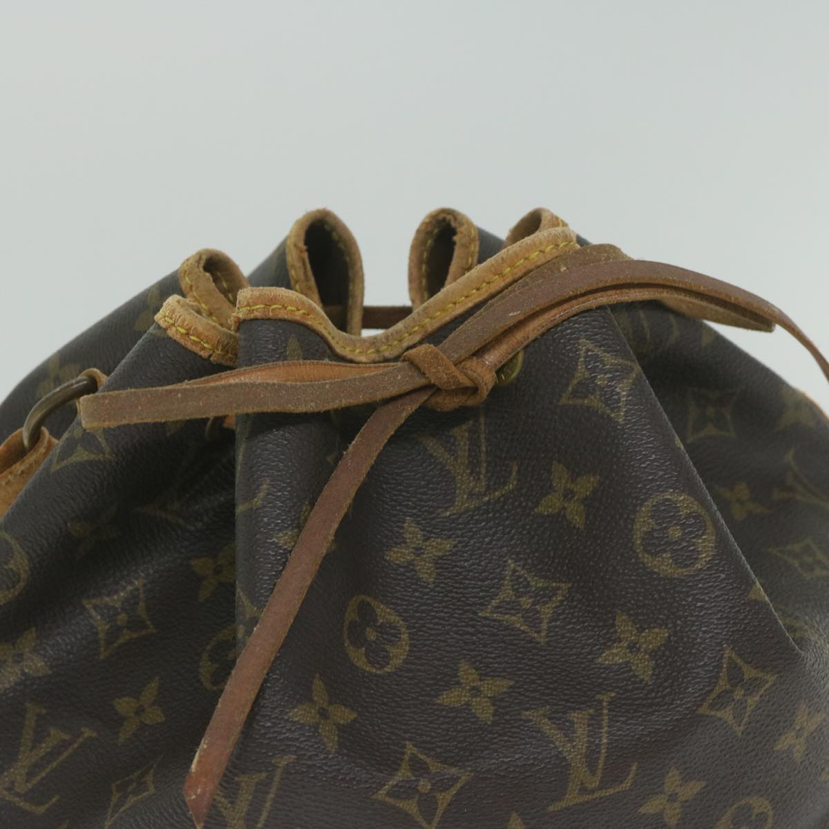 LOUIS VUITTON Monogram Petit Noe Shoulder Bag M42226 LV Auth 61231