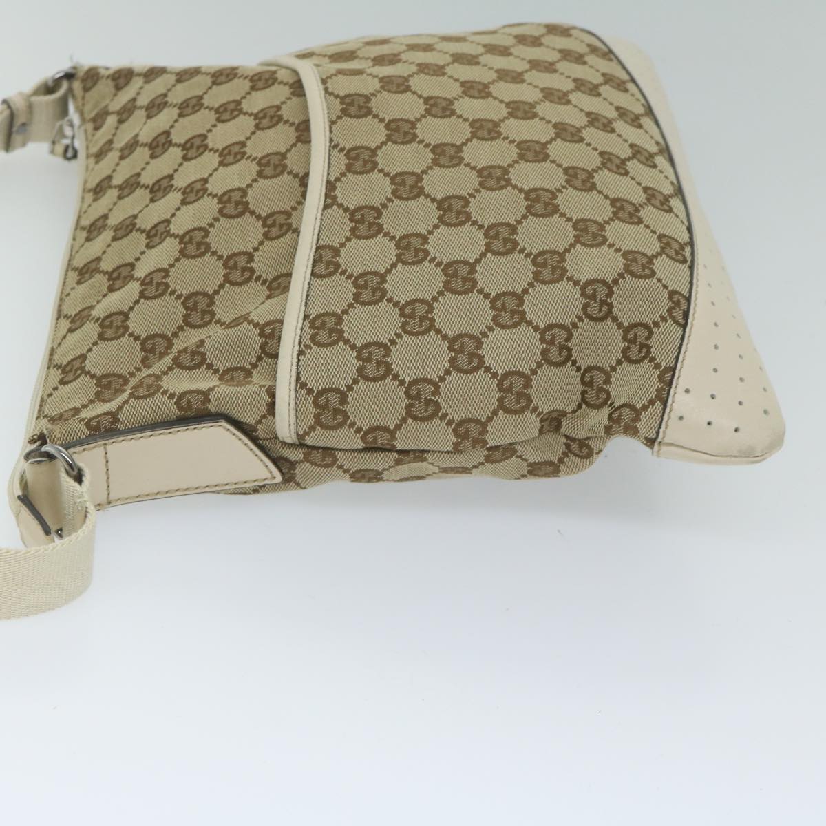 GUCCI GG Canvas Shoulder Bag Beige 145857 Auth 61246