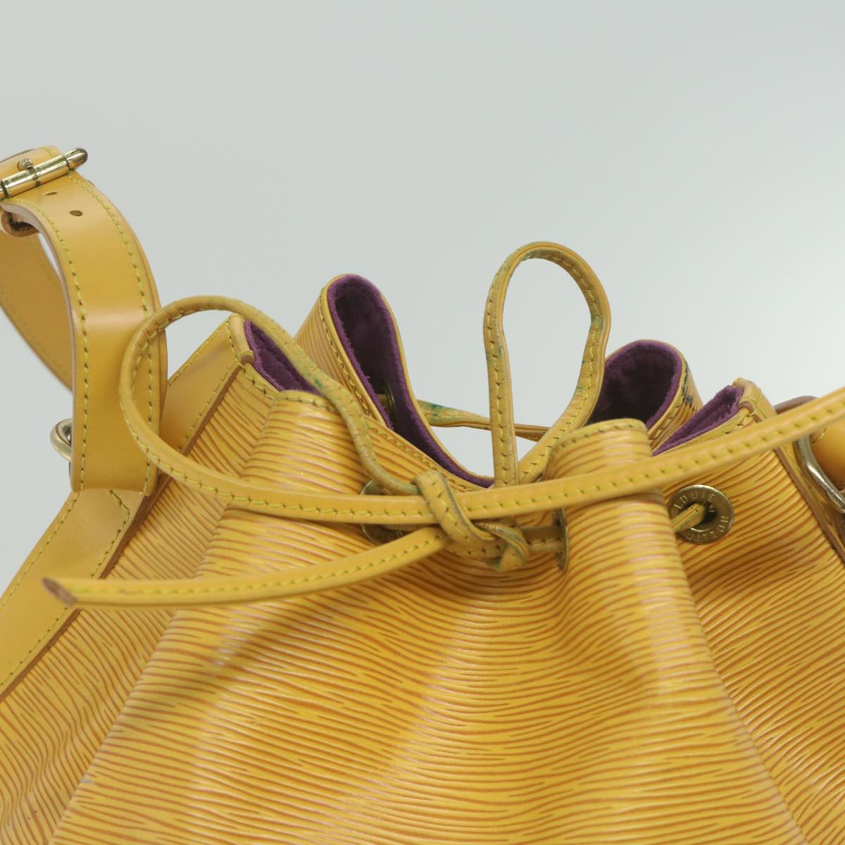 LOUIS VUITTON Epi Petit Noe Shoulder Bag Tassili Yellow M44109 LV Auth 61356