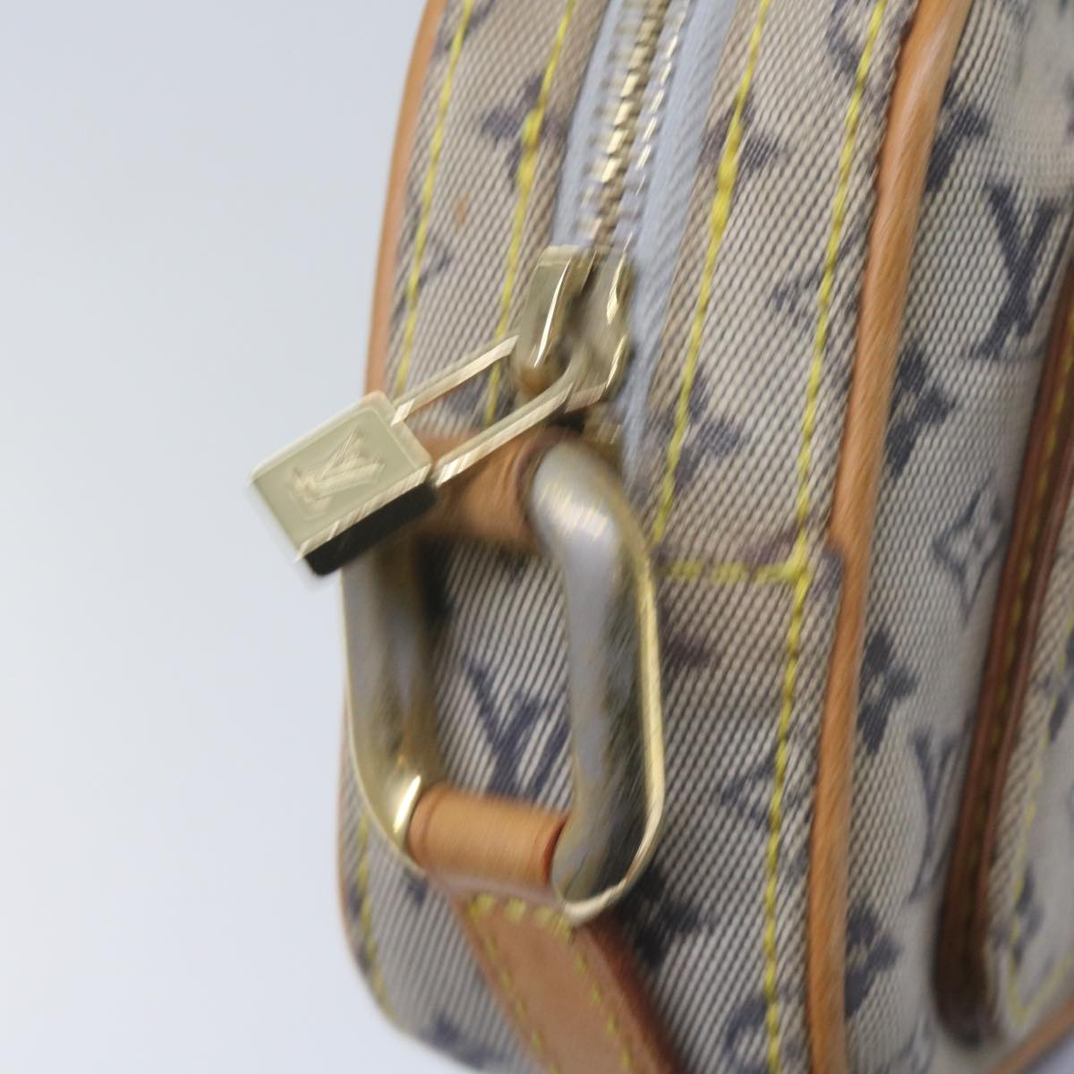 LOUIS VUITTON Monogram Mini Juliet MM Shoulder Bag Blue M92004 LV Auth 61525