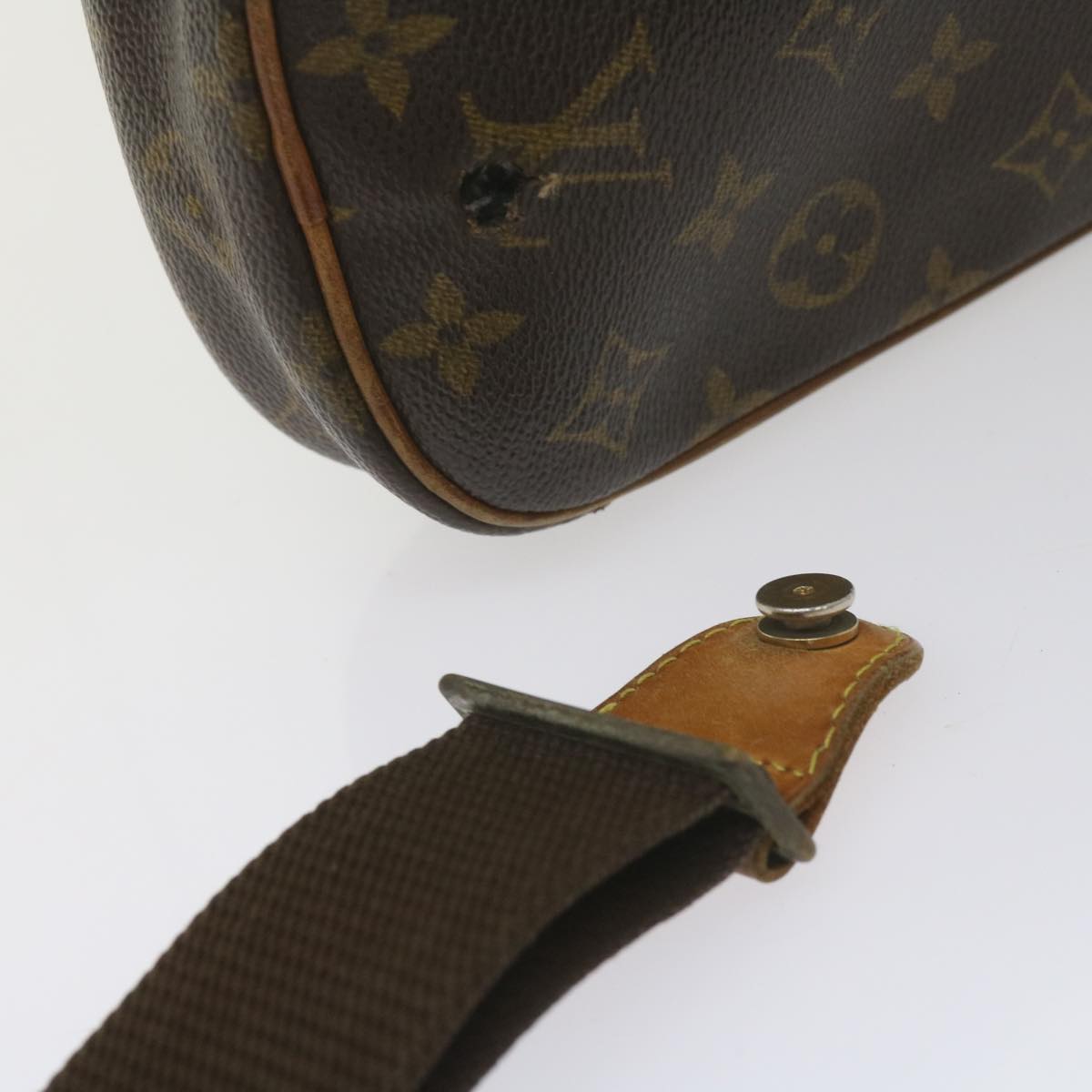 LOUIS VUITTON Monogram Pochette Gange Shoulder Bag M51870 LV Auth 61527