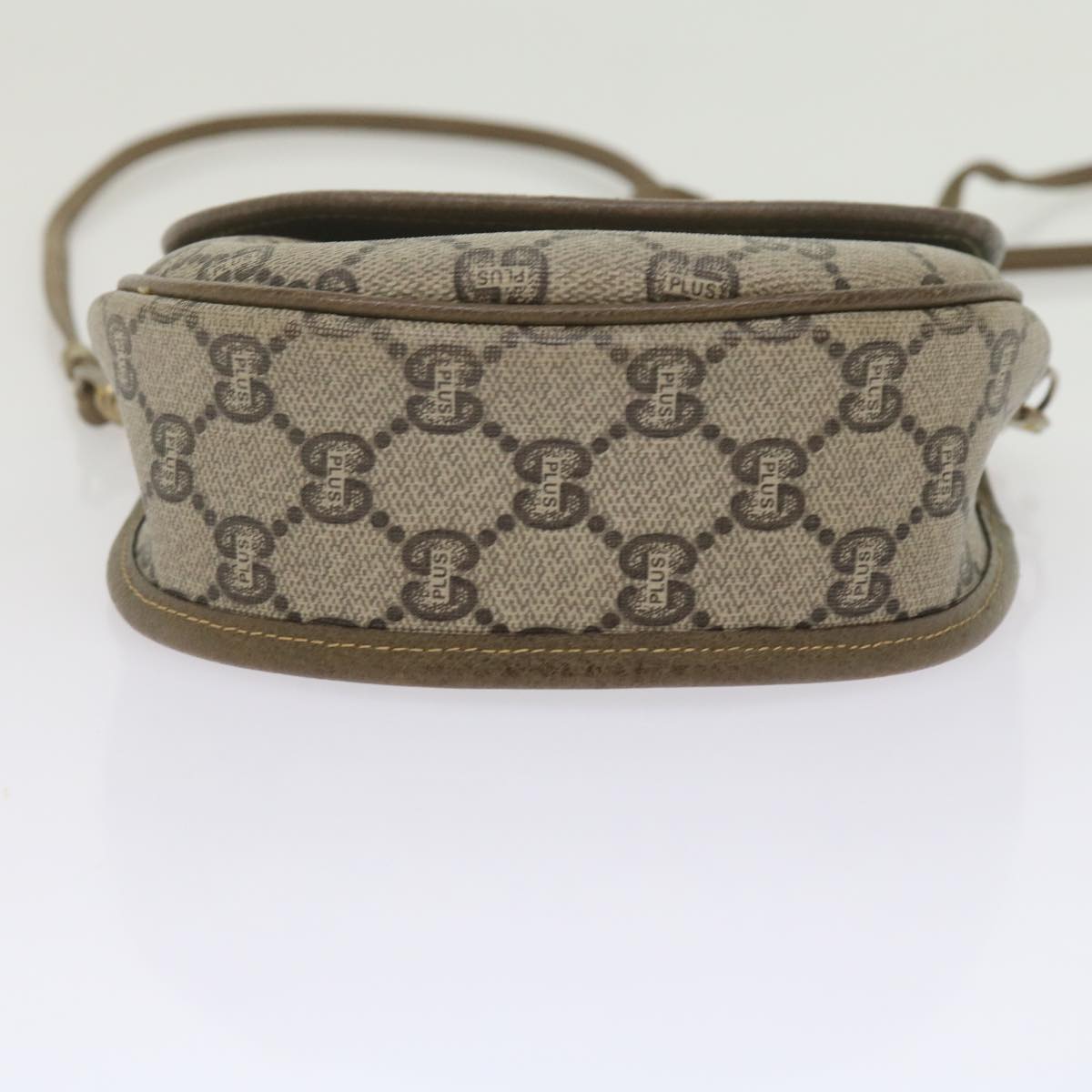 GUCCI GG PLUS Canvas Shoulder Bag PVC Beige Auth 61689