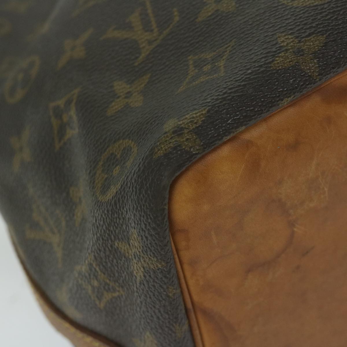 LOUIS VUITTON Monogram Petit Noe Shoulder Bag M42226 LV Auth 62206