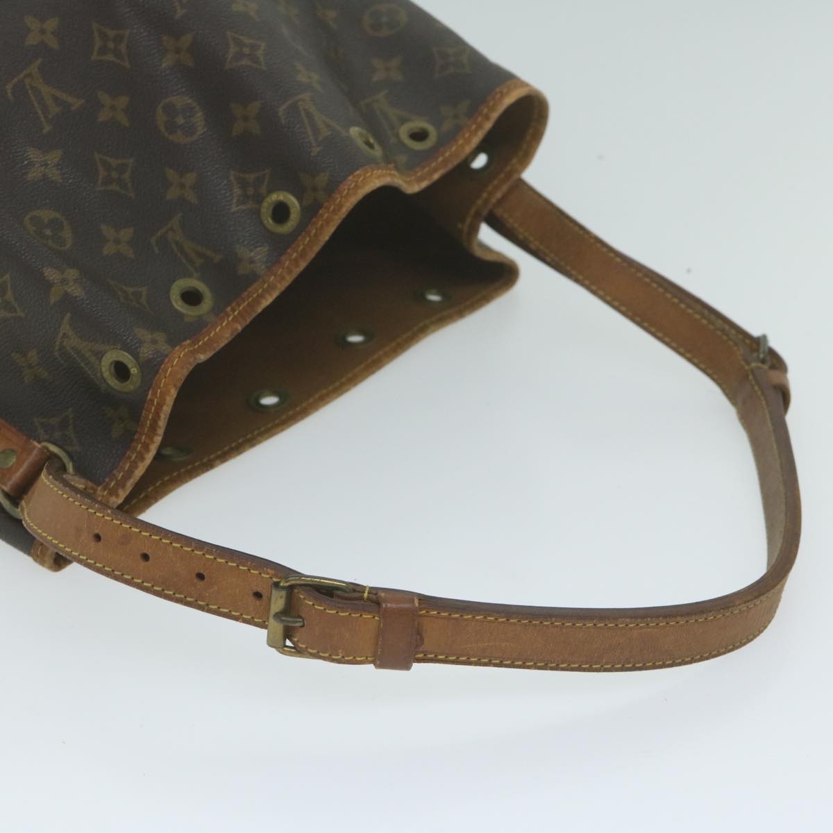 LOUIS VUITTON Monogram Petit Noe Shoulder Bag M42226 LV Auth 62206