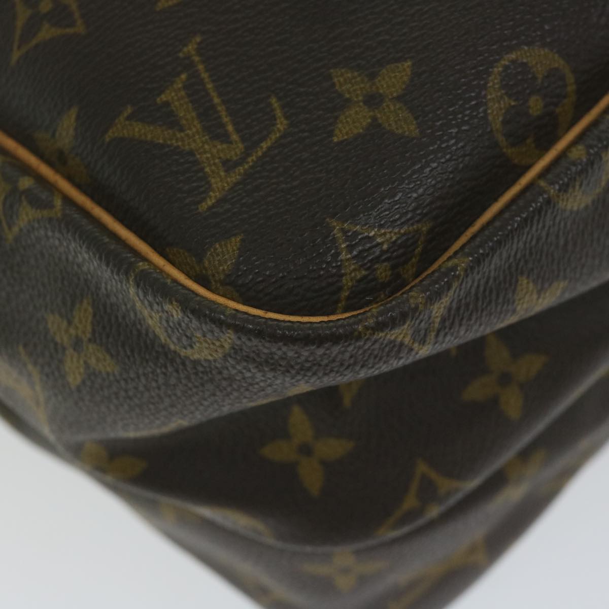 LOUIS VUITTON Monogram Reporter GM Shoulder Bag M45252 LV Auth 62211