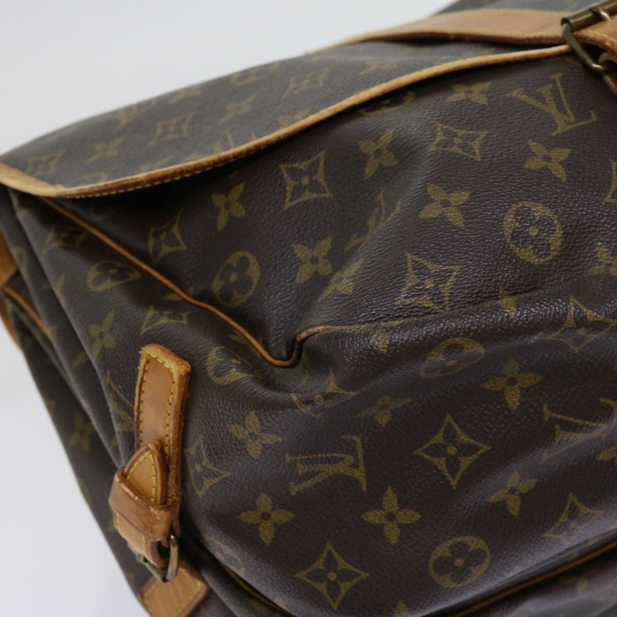 LOUIS VUITTON Monogram Saumur 35 Shoulder Bag M42254 LV Auth 62223