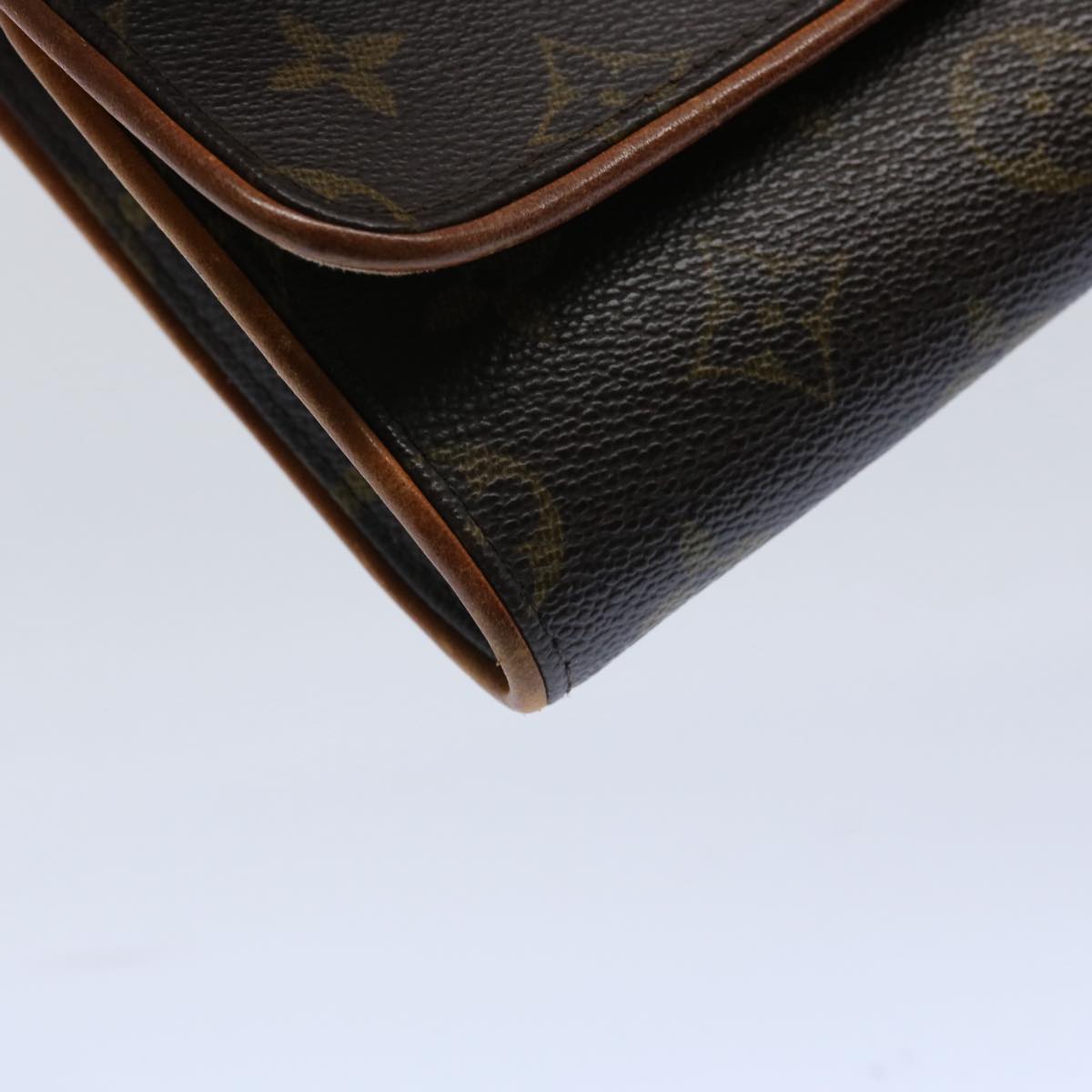 LOUIS VUITTON Monogram Pochette Twin GM Shoulder Bag M51852 LV Auth 62256