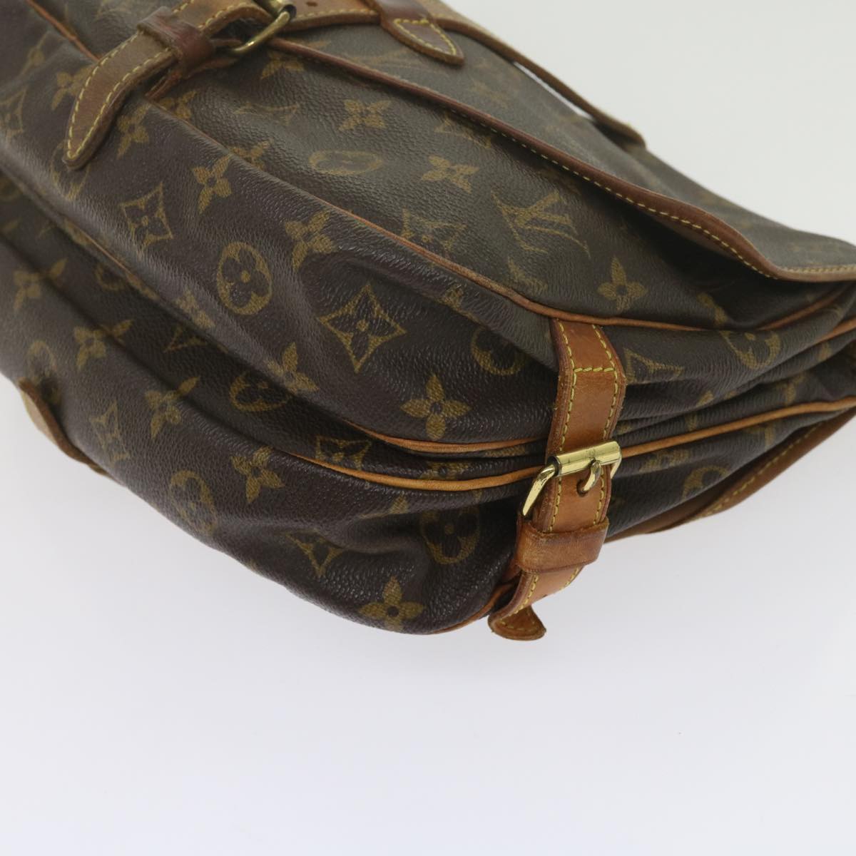 LOUIS VUITTON Monogram Saumur 30 Shoulder Bag M42256 LV Auth 62292