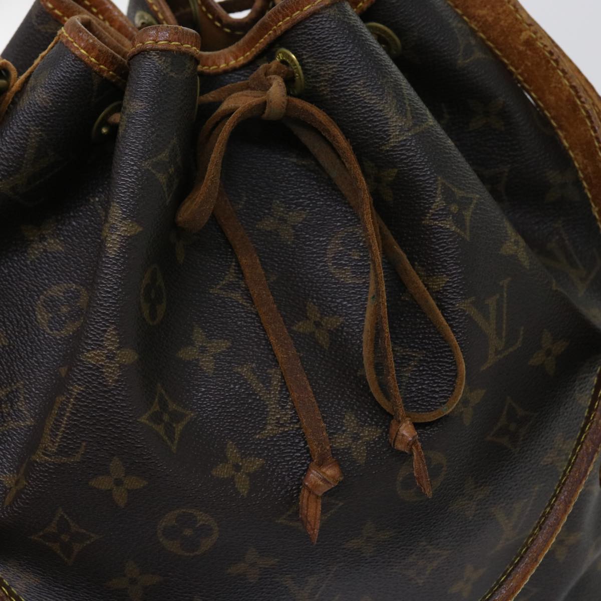 LOUIS VUITTON Monogram Noe Shoulder Bag M42224 LV Auth 62302