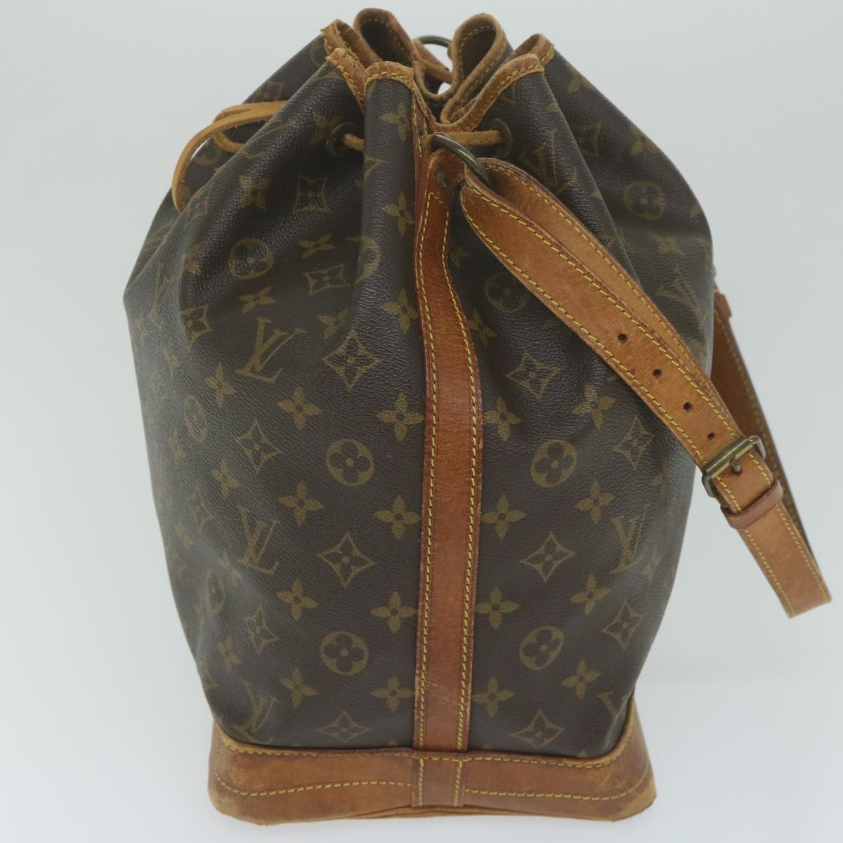 LOUIS VUITTON Monogram Noe Shoulder Bag M42224 LV Auth 62303