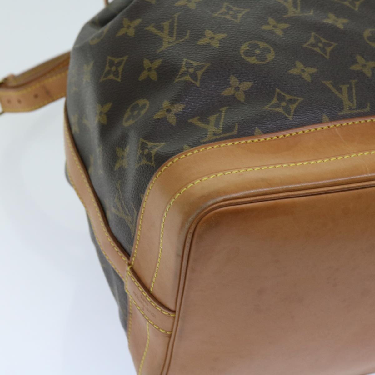 LOUIS VUITTON Monogram Noe Shoulder Bag M42224 LV Auth 62306