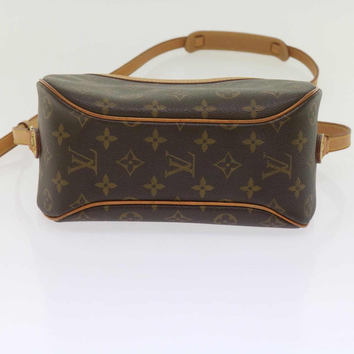 LOUIS VUITTON Monogram Blois Shoulder Bag M51221 LV Auth 62394