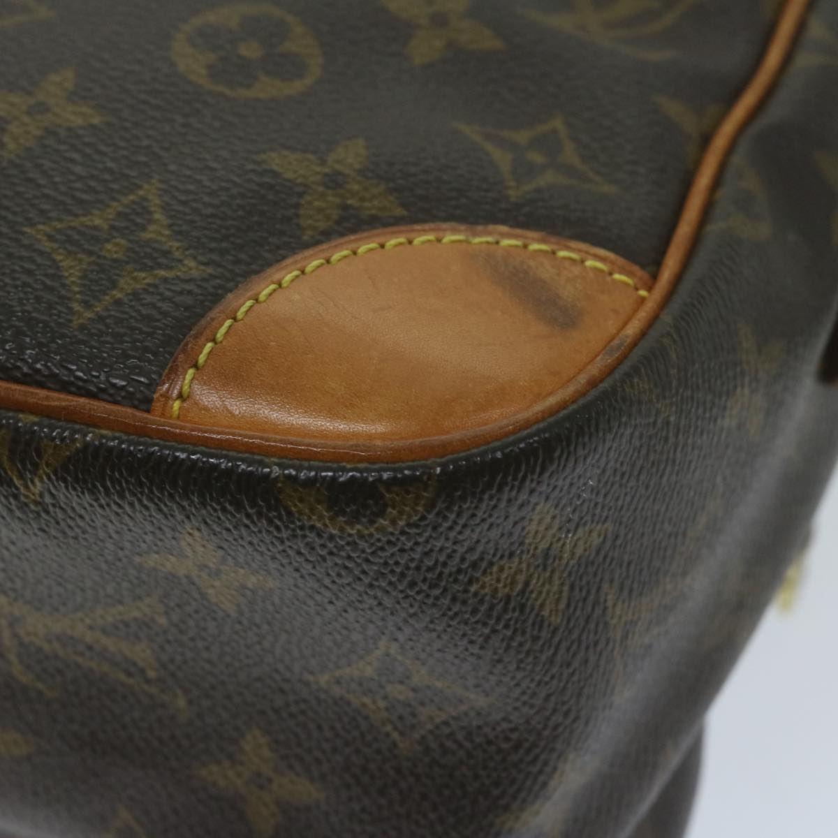 LOUIS VUITTON Monogram Nile Shoulder Bag M45244 LV Auth 62541