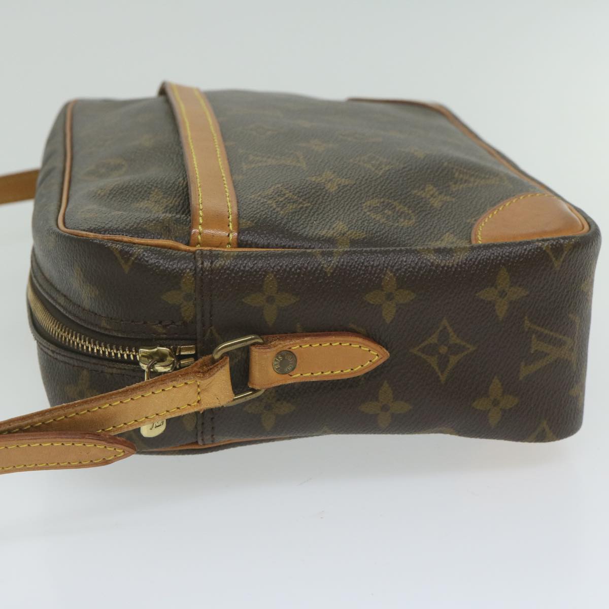 LOUIS VUITTON Monogram Trocadero 30 Shoulder Bag M51272 LV Auth 62575