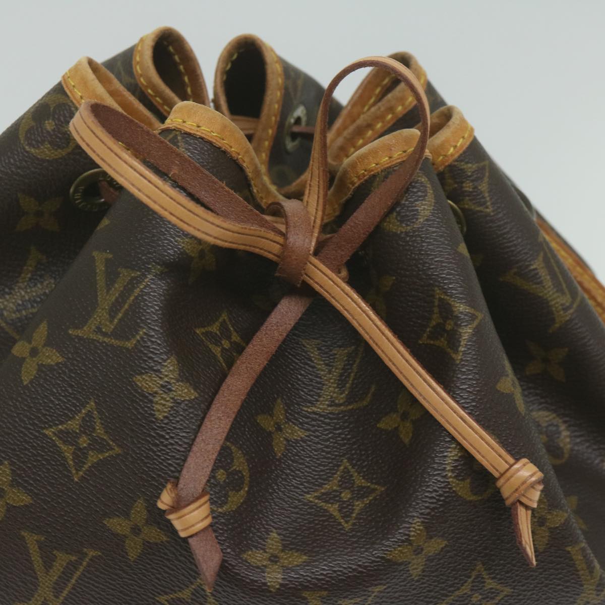 LOUIS VUITTON Monogram Noe Shoulder Bag M42224 LV Auth 62700