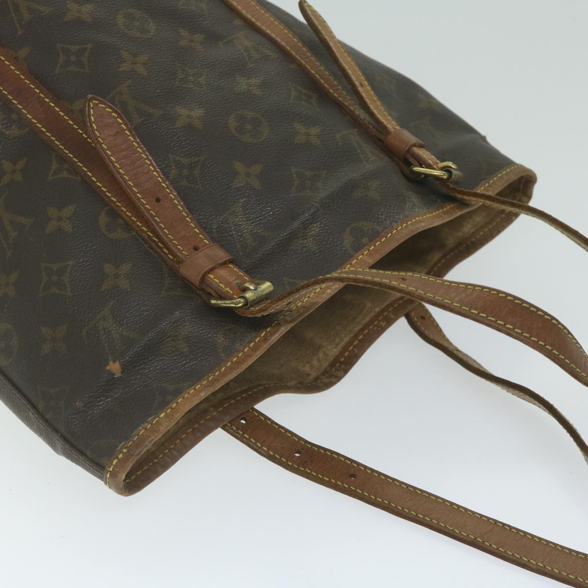 LOUIS VUITTON Monogram Bucket GM Shoulder Bag M42236 LV Auth 62702