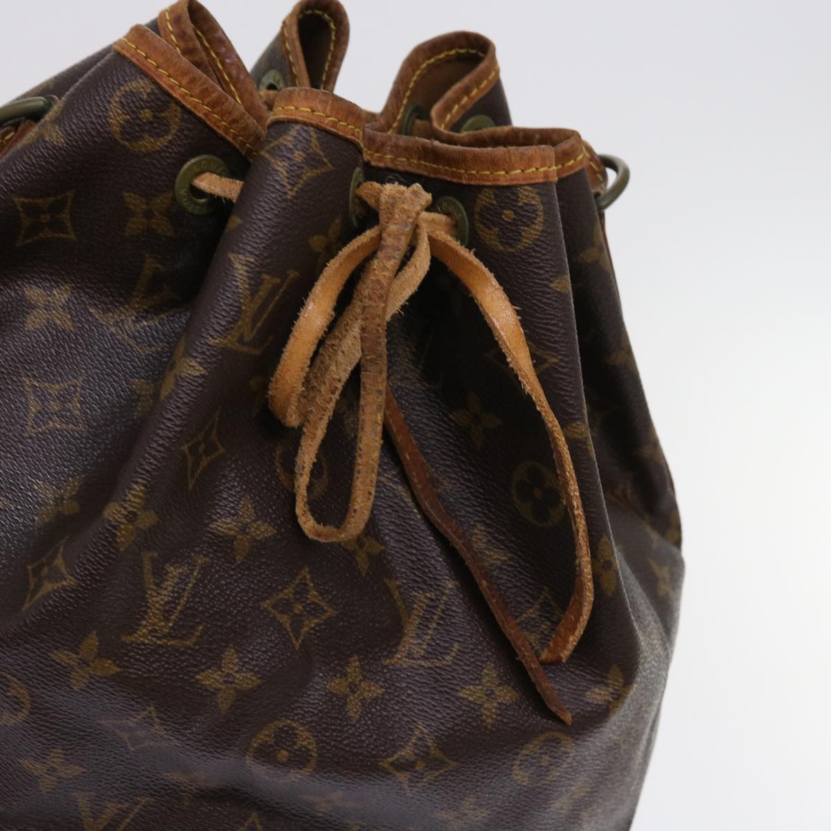 LOUIS VUITTON Monogram Noe Shoulder Bag M42224 LV Auth 62708