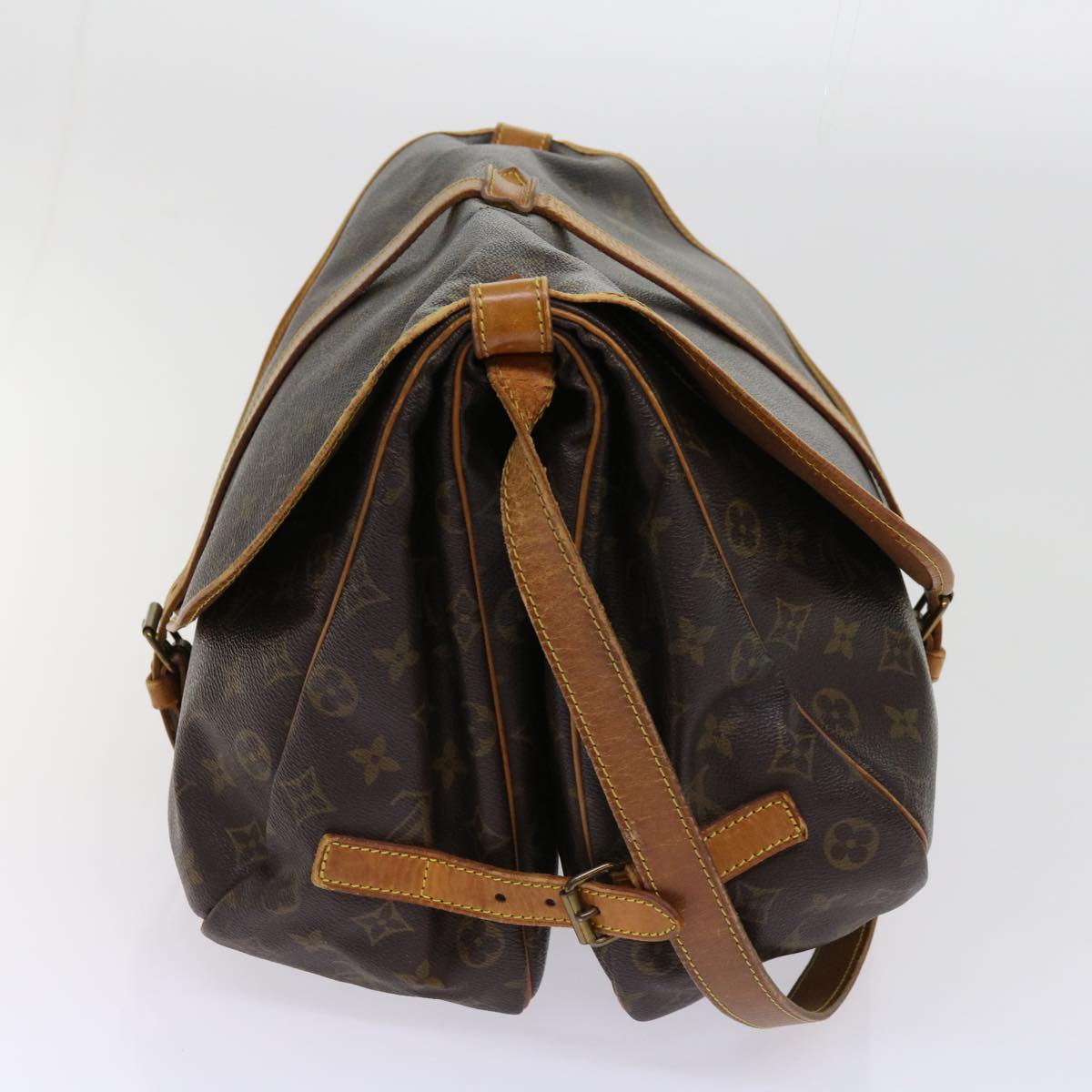 LOUIS VUITTON Monogram Saumur 35 Shoulder Bag M42254 LV Auth 62739