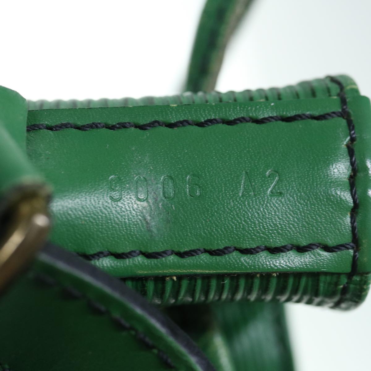 LOUIS VUITTON Epi Noe Shoulder Bag Green M44004 LV Auth 62821