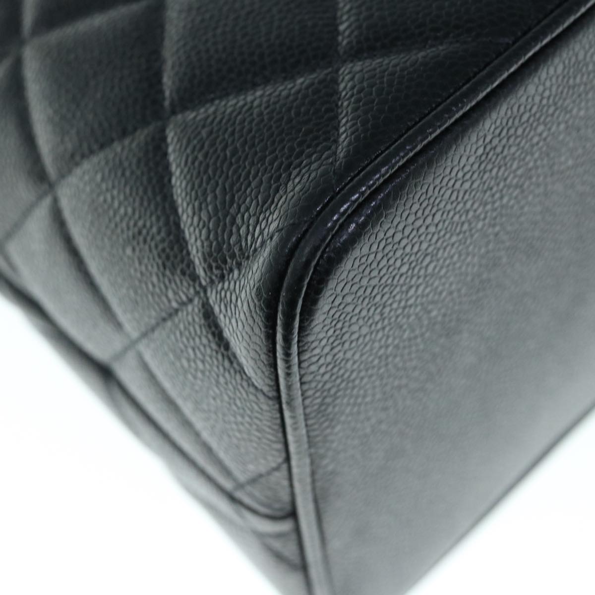 CHANEL Tote Bag Caviar Skin Standard Black CC Auth 62895S