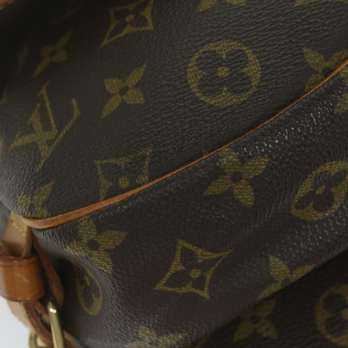 LOUIS VUITTON Monogram Saumur 30 Shoulder Bag M42256 LV Auth 62922