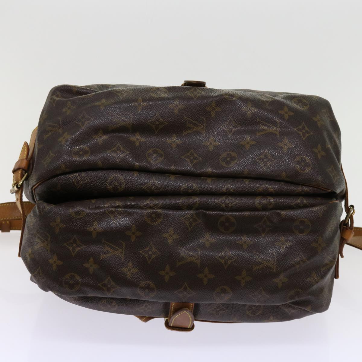 LOUIS VUITTON Monogram Saumur 35 Shoulder Bag M42254 LV Auth 62950