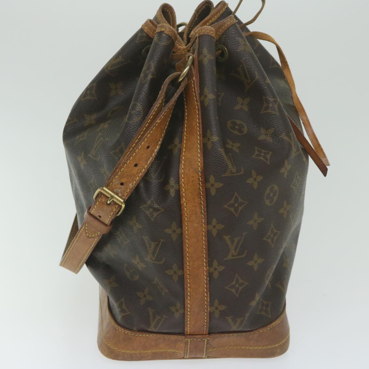 LOUIS VUITTON Monogram Noe Shoulder Bag M42224 LV Auth 63024