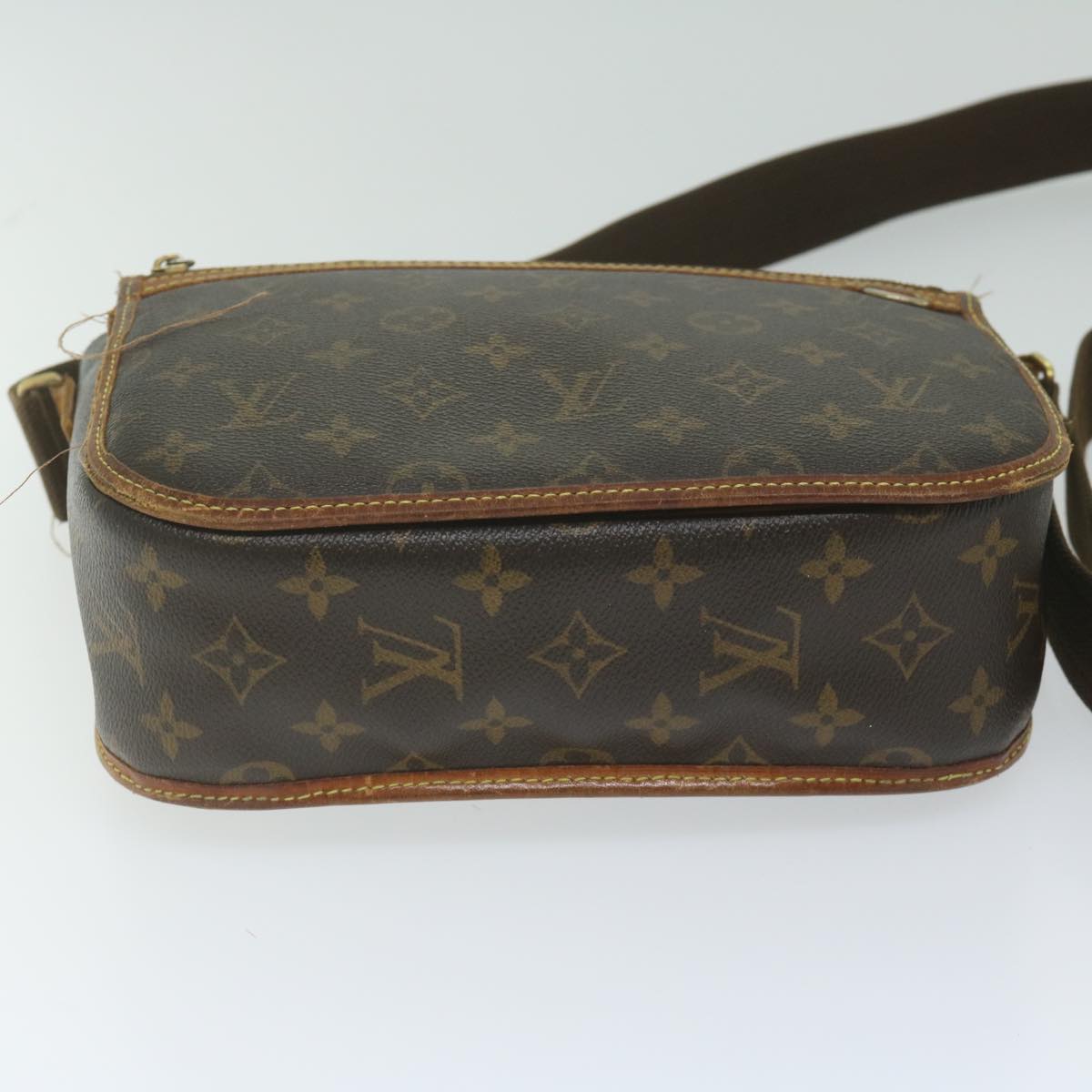 LOUIS VUITTON Monogram Messenger Bosphore PM Shoulder Bag M40106 LV Auth 63031