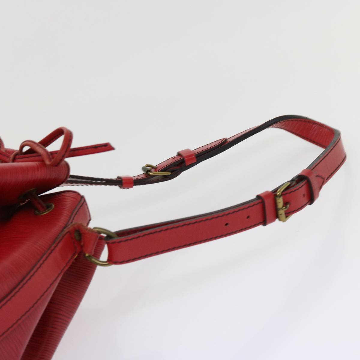 LOUIS VUITTON Epi Noe Shoulder Bag Red M44007 LV Auth 63173