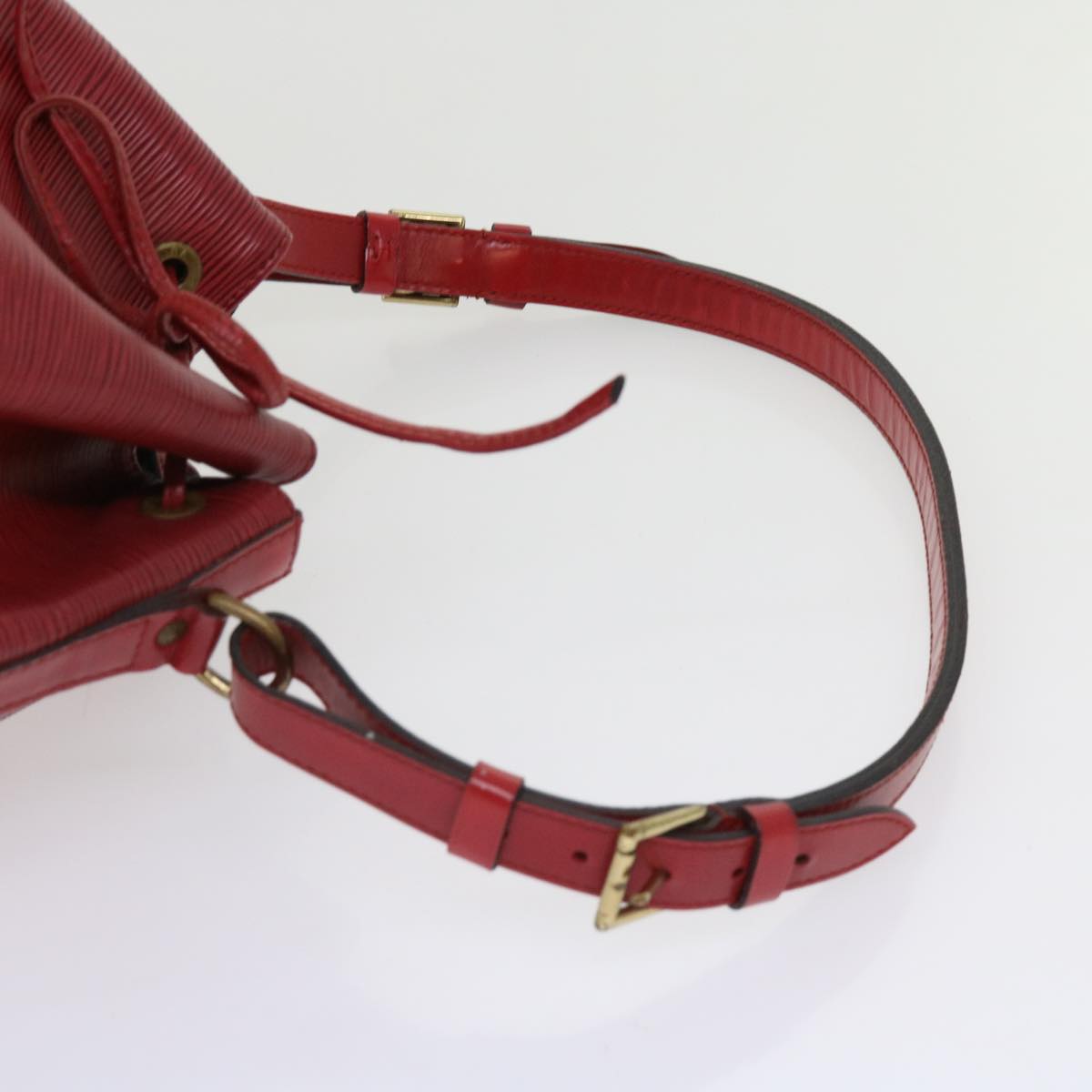 LOUIS VUITTON Epi Petit Noe Shoulder Bag Red M44107 LV Auth 63174