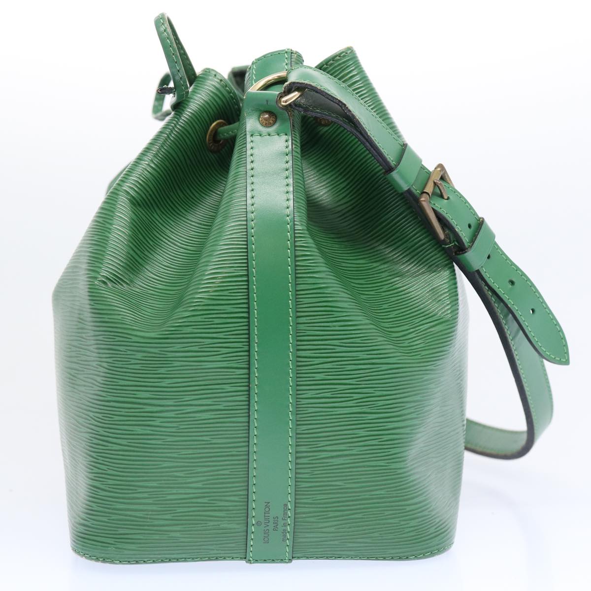 LOUIS VUITTON Epi Petit Noe Shoulder Bag Green M44104 LV Auth 63216