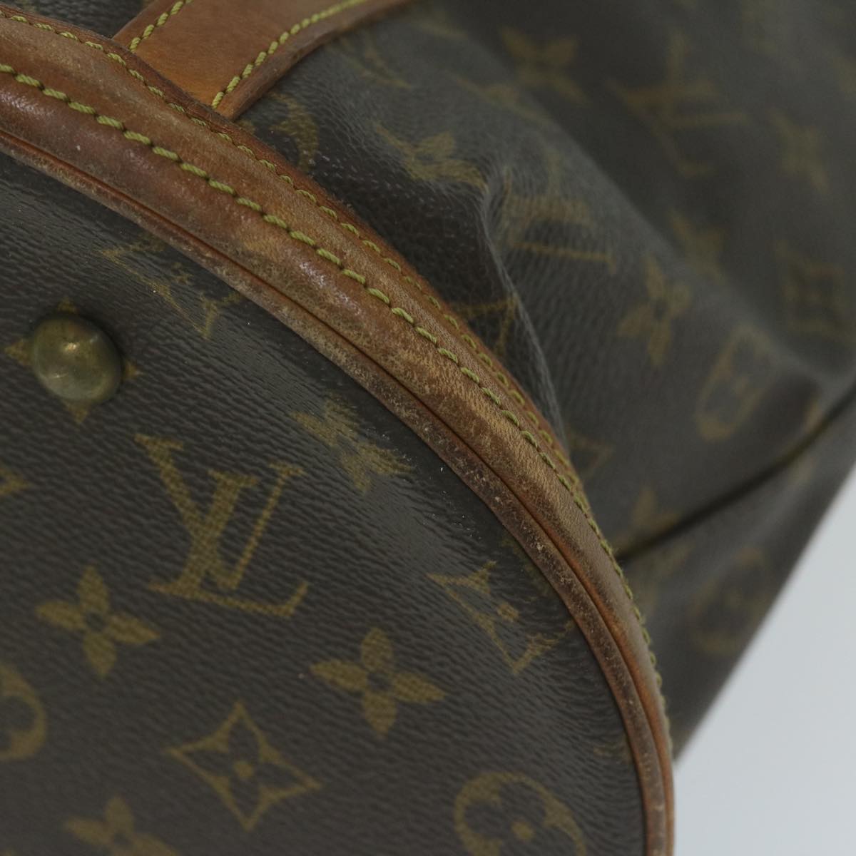 LOUIS VUITTON Monogram Bucket GM Shoulder Bag M42236 LV Auth 63347