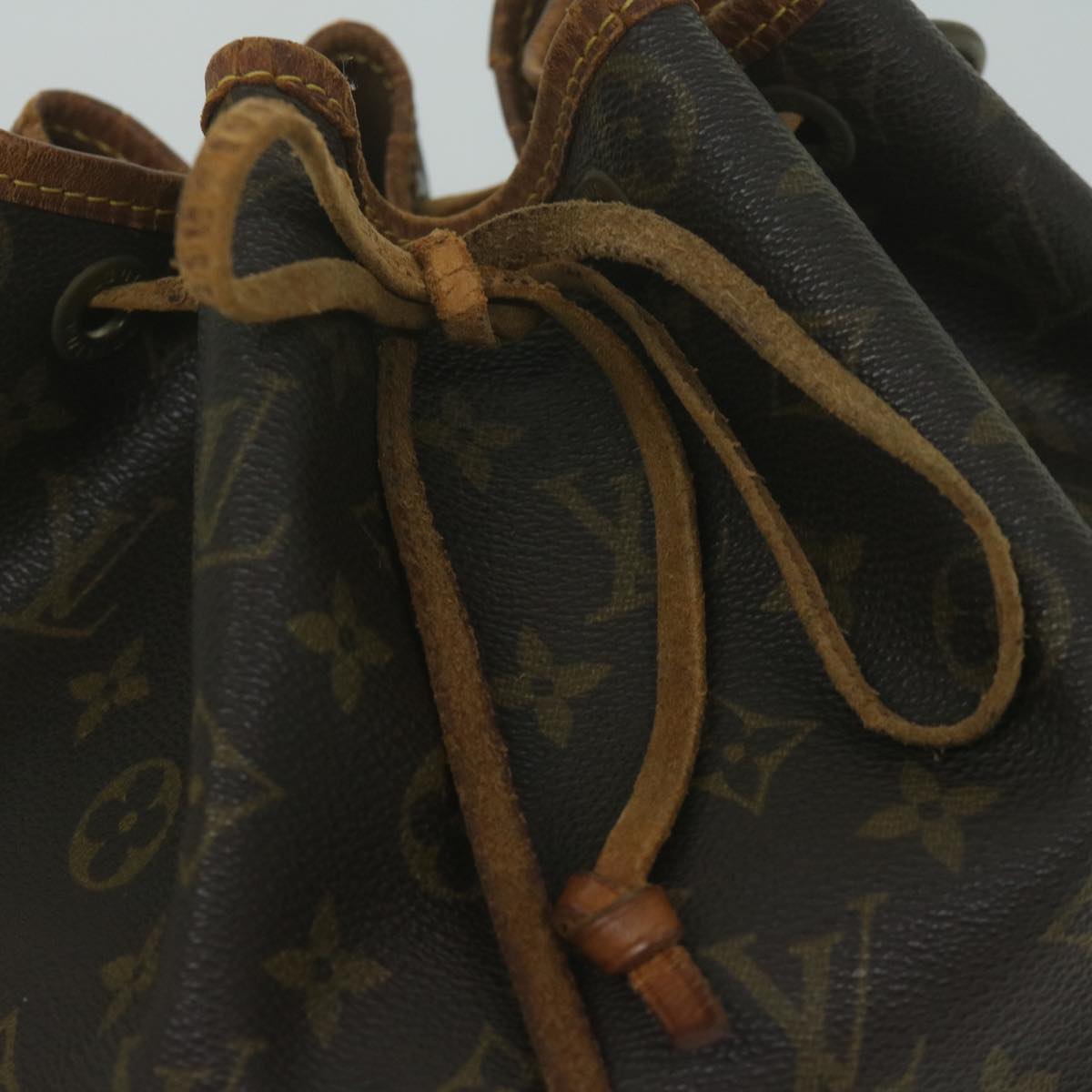 LOUIS VUITTON Monogram Noe Shoulder Bag M42224 LV Auth 63350