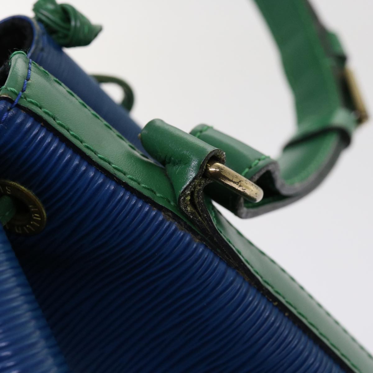 LOUIS VUITTON Epi Noe Shoulder Bag Bicolor Green Blue M44044 LV Auth 63358