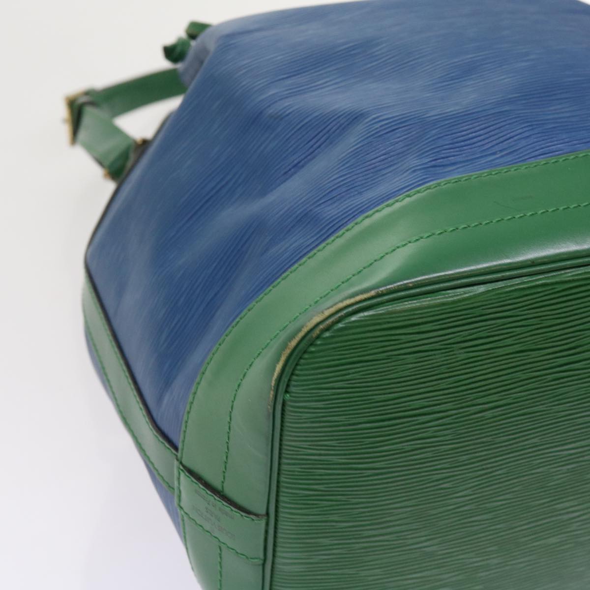 LOUIS VUITTON Epi Noe Shoulder Bag Bicolor Green Blue M44044 LV Auth 63358