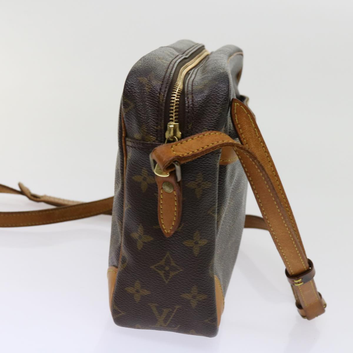 LOUIS VUITTON Monogram Trocadero 30 Shoulder Bag M51272 LV Auth 63494