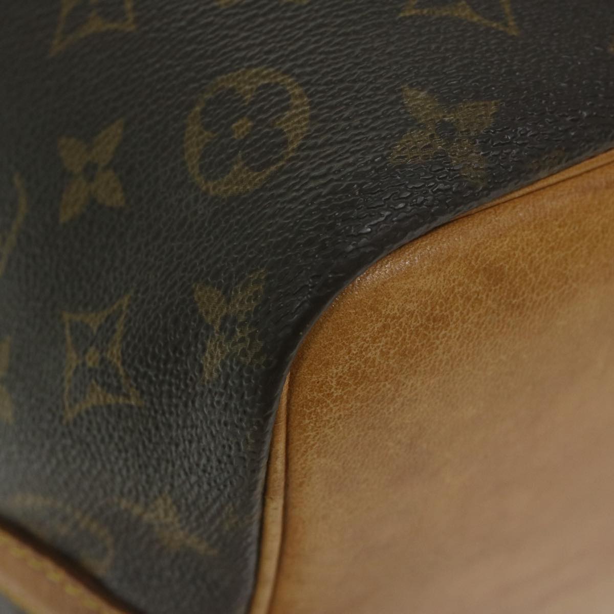 LOUIS VUITTON Monogram Petit Noe Shoulder Bag M42226 LV Auth 63520