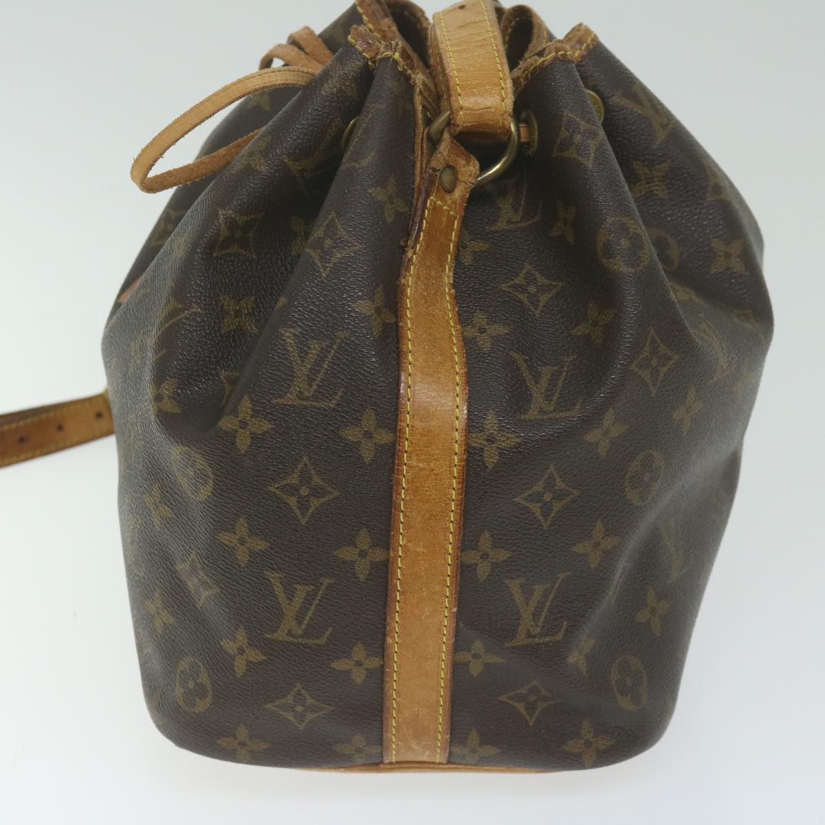 LOUIS VUITTON Monogram Petit Noe Shoulder Bag M42226 LV Auth 63520