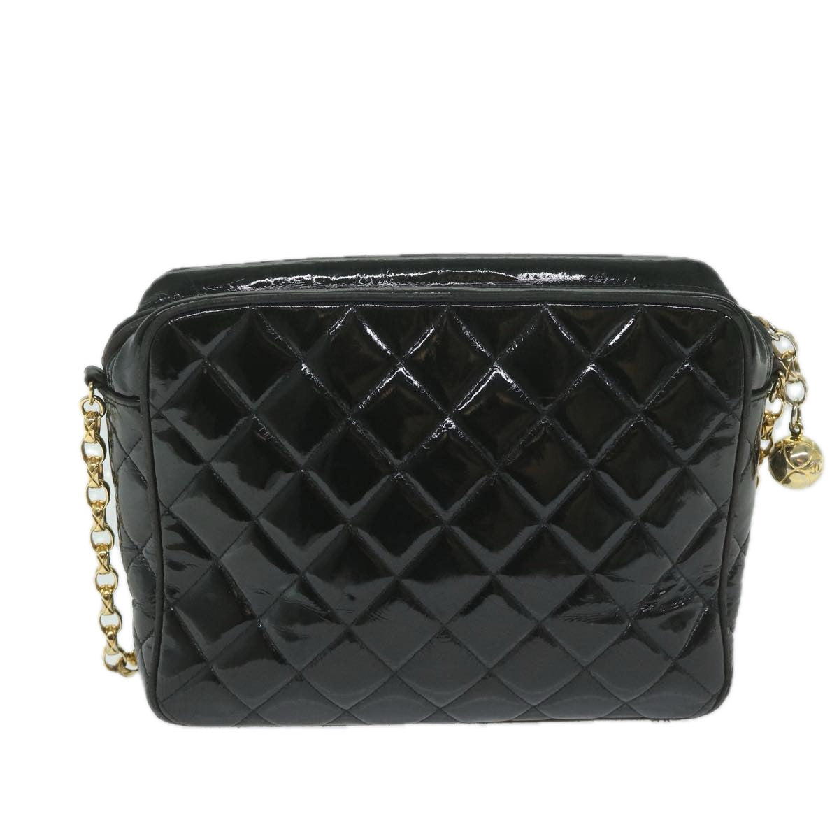 CHANEL Matelasse Chain Shoulder Bag Patent leather Black CC Auth 63577A
