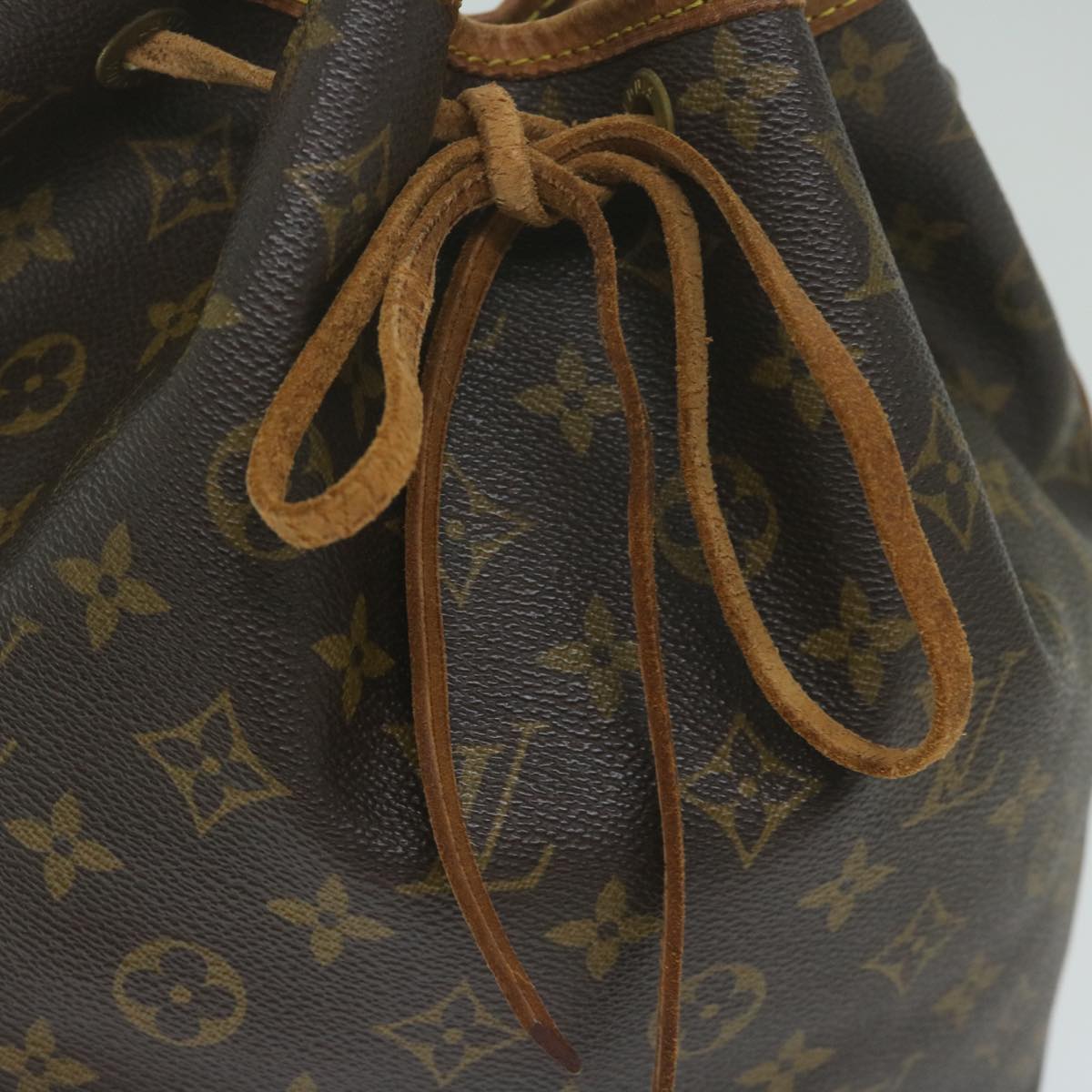 LOUIS VUITTON Monogram Petit Noe Shoulder Bag M42226 LV Auth 63596