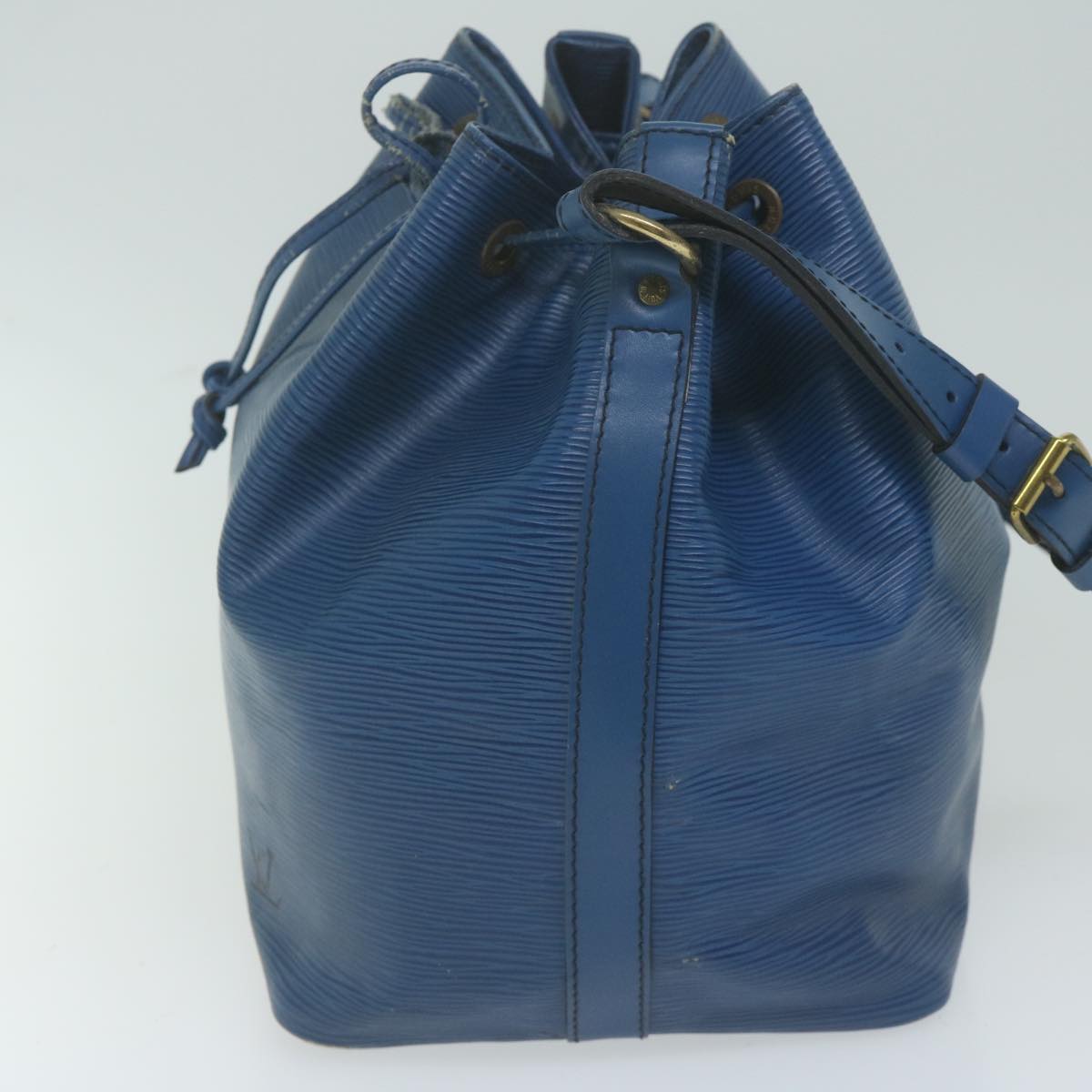 LOUIS VUITTON Epi Petit Noe Shoulder Bag Blue M44105 LV Auth 63607