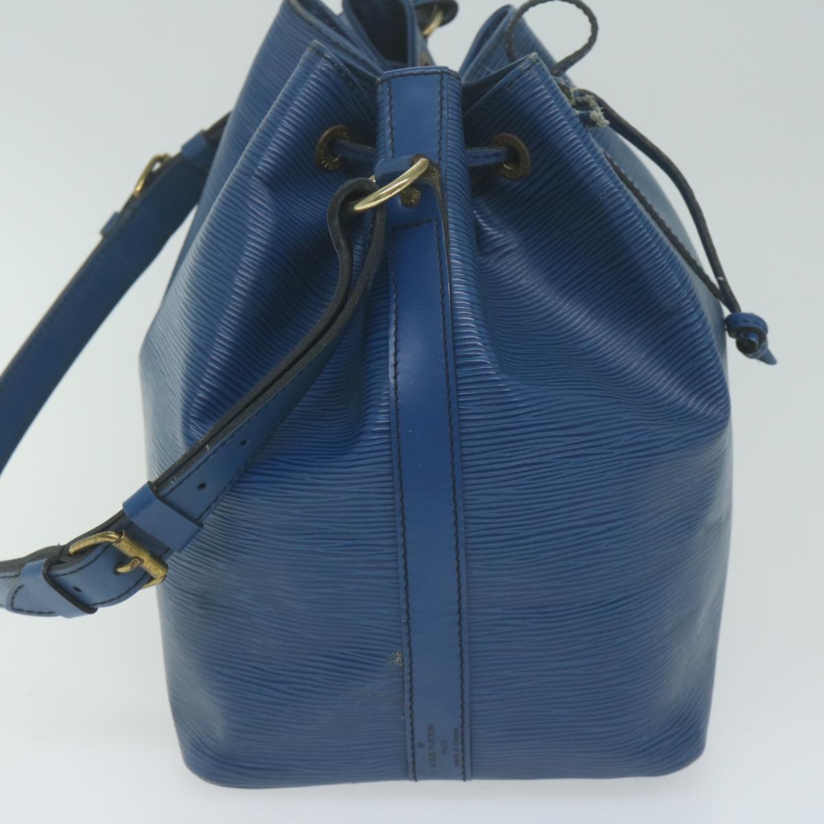 LOUIS VUITTON Epi Petit Noe Shoulder Bag Blue M44105 LV Auth 63607