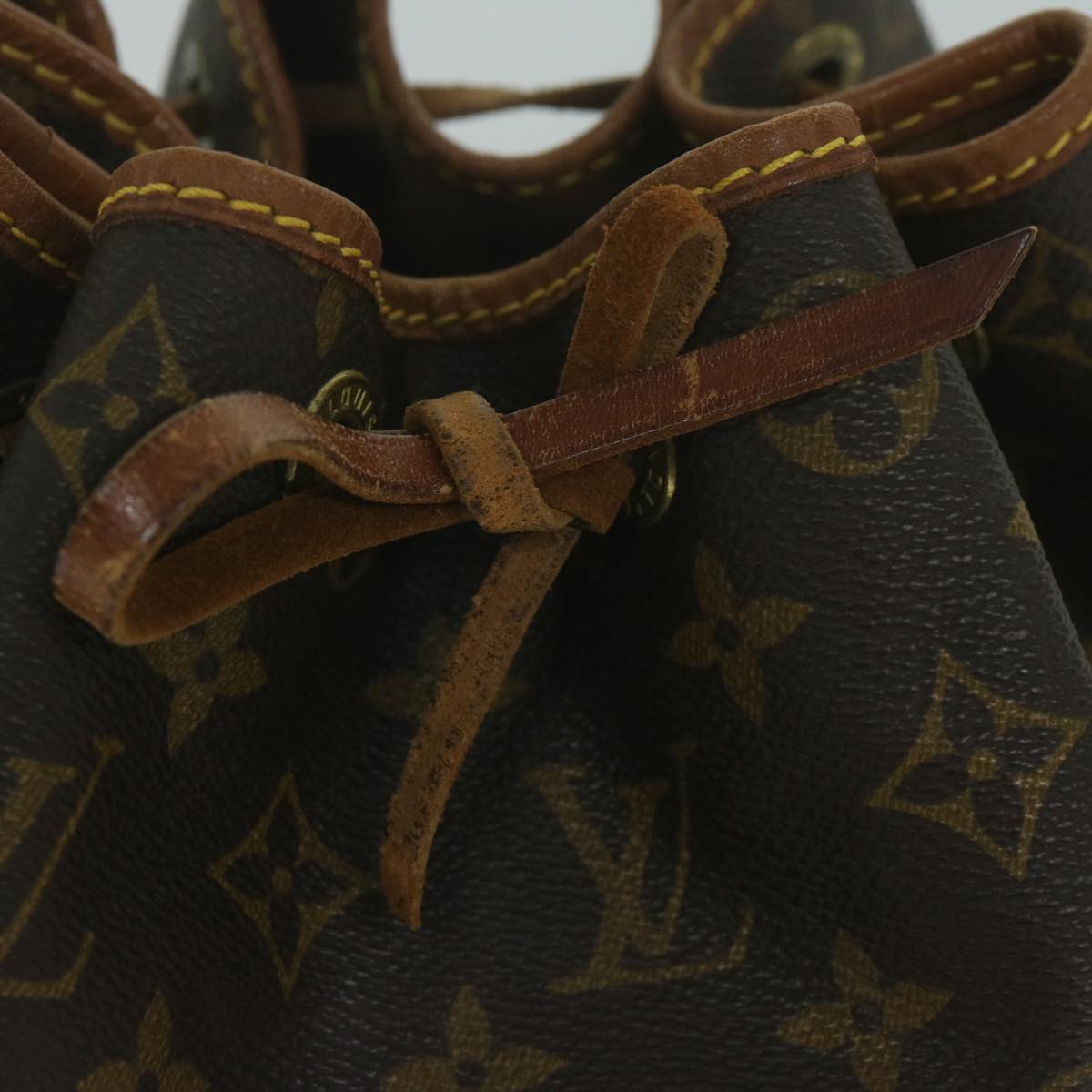 LOUIS VUITTON Monogram Noe Shoulder Bag M42224 LV Auth 63683