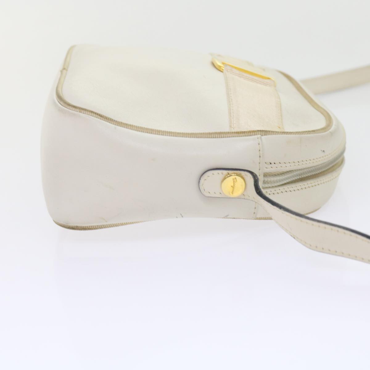 Salvatore Ferragamo Shoulder Bag Leather White Auth 63692