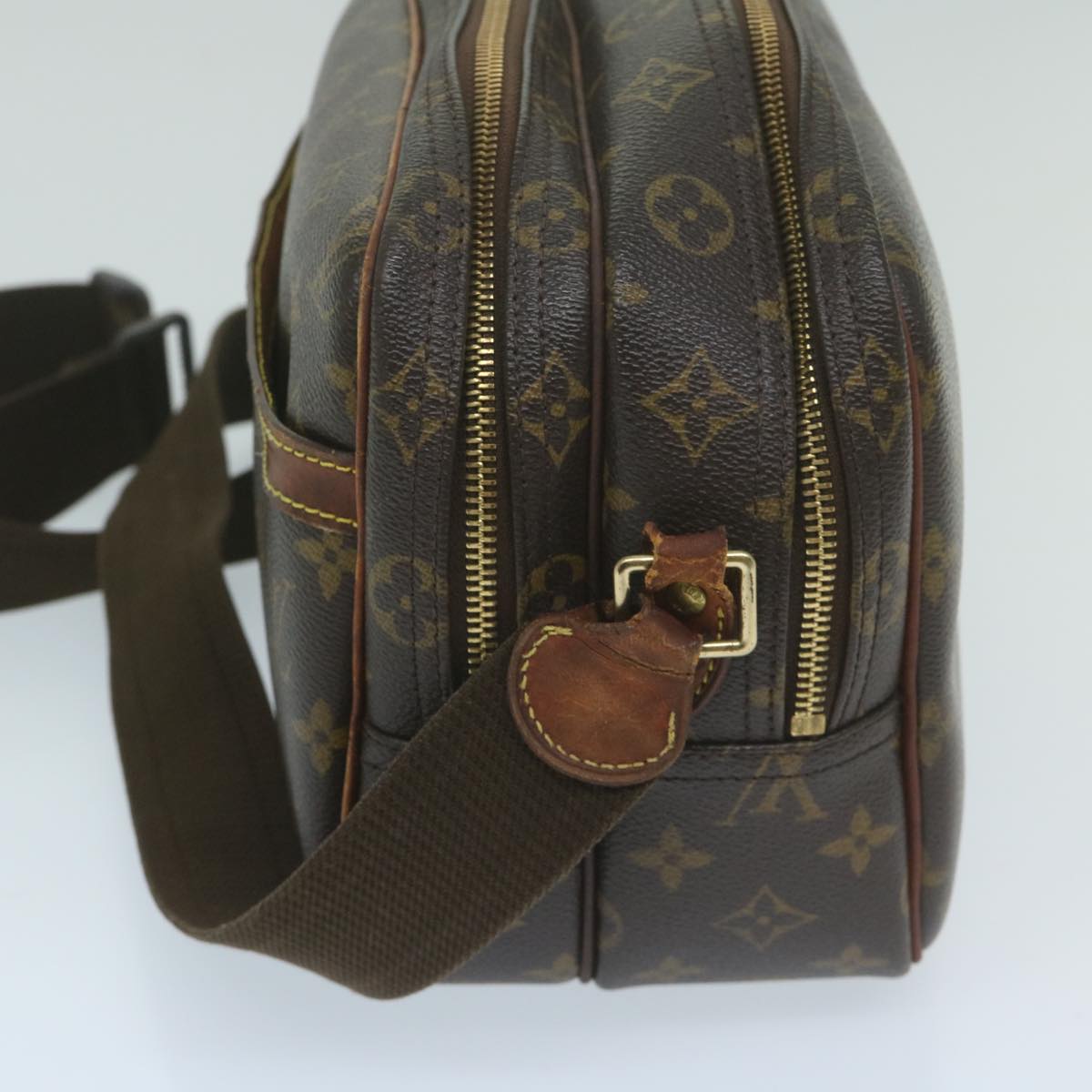 LOUIS VUITTON Monogram Reporter PM Shoulder Bag M45254 LV Auth 63746