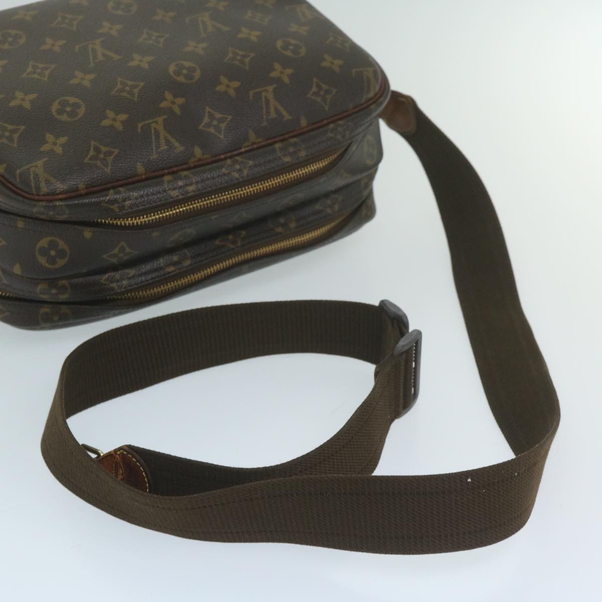 LOUIS VUITTON Monogram Reporter PM Shoulder Bag M45254 LV Auth 63746